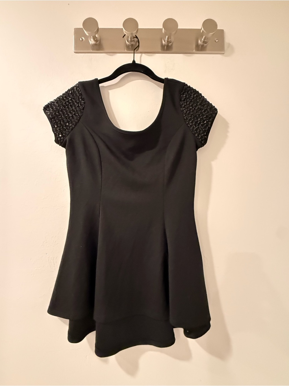 IN9 Black Fit & Flare Dress Sequin Cap Sleeve Party Cocktail Size M